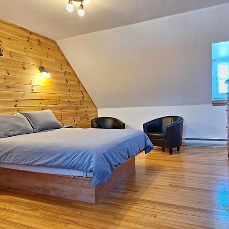 Auberge Le P'Tit Bonheur Saint-Laurent-de-l'ile d'Orleans Dış mekan fotoğraf
