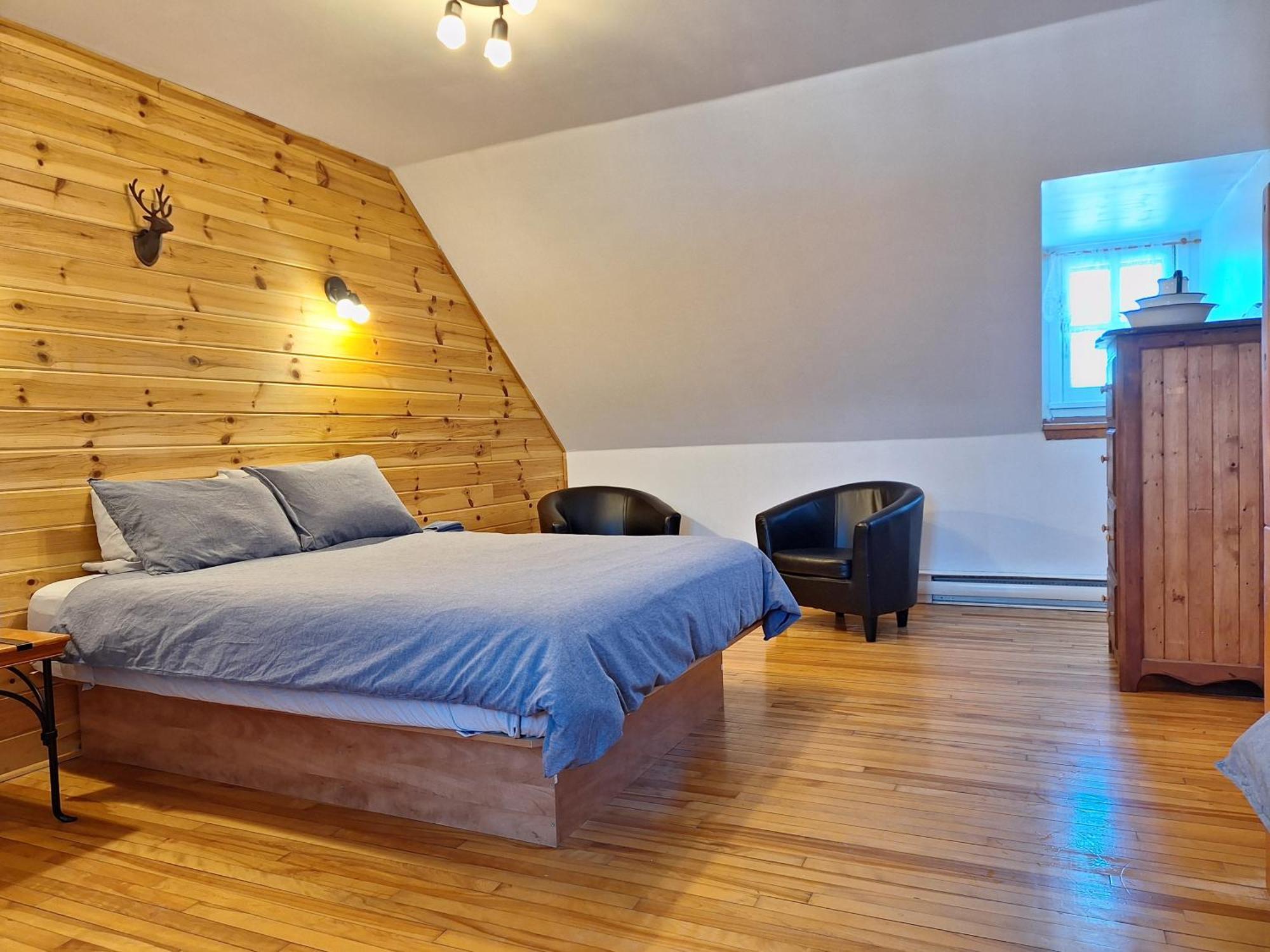 Auberge Le P'Tit Bonheur Saint-Laurent-de-l'ile d'Orleans Dış mekan fotoğraf