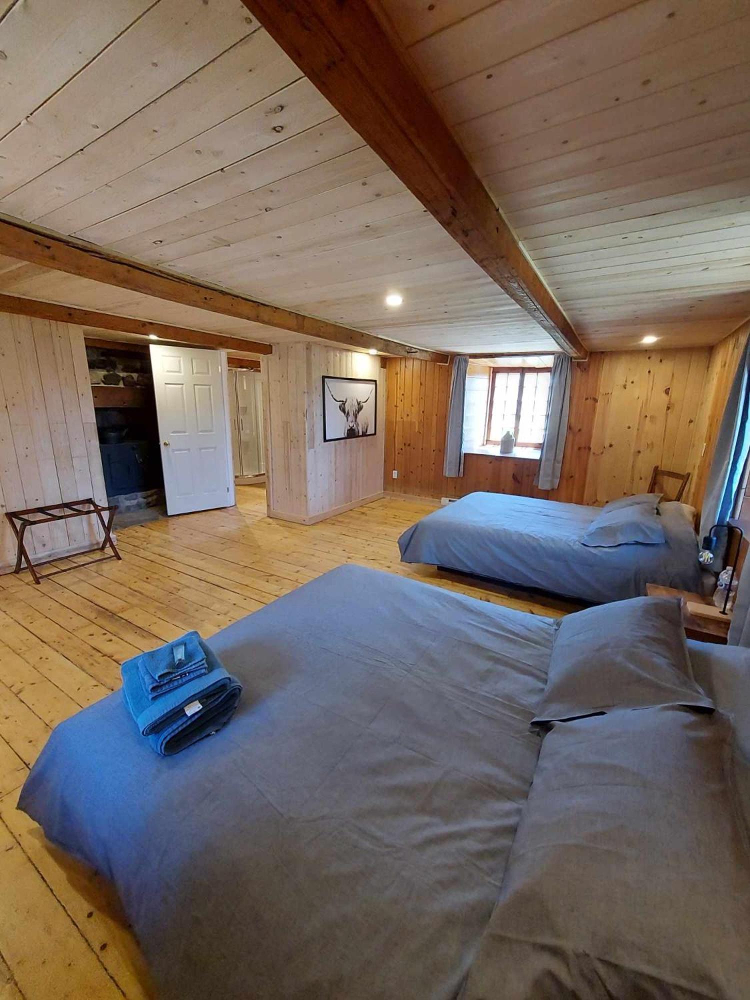 Auberge Le P'Tit Bonheur Saint-Laurent-de-l'ile d'Orleans Dış mekan fotoğraf