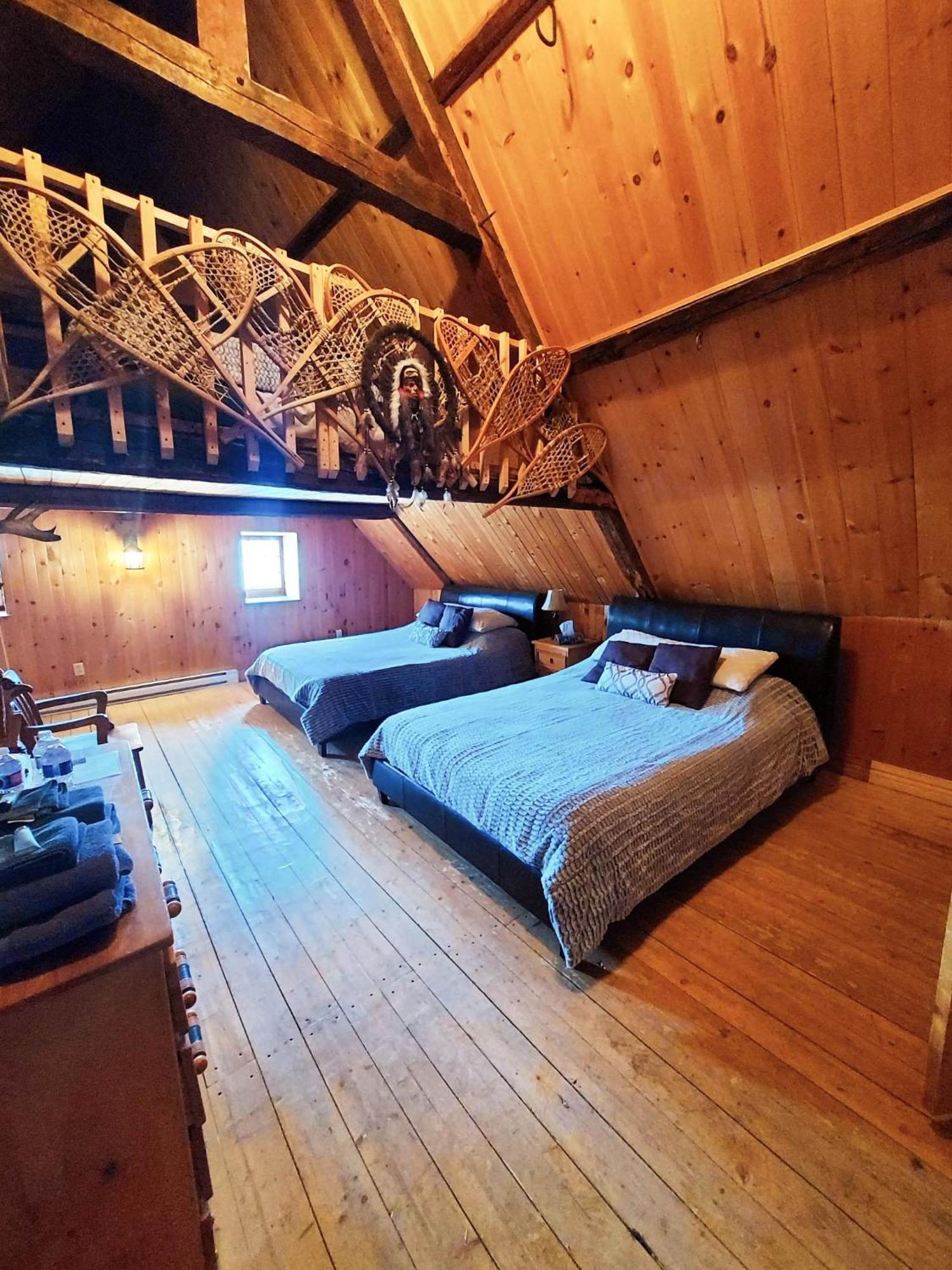 Auberge Le P'Tit Bonheur Saint-Laurent-de-l'ile d'Orleans Dış mekan fotoğraf