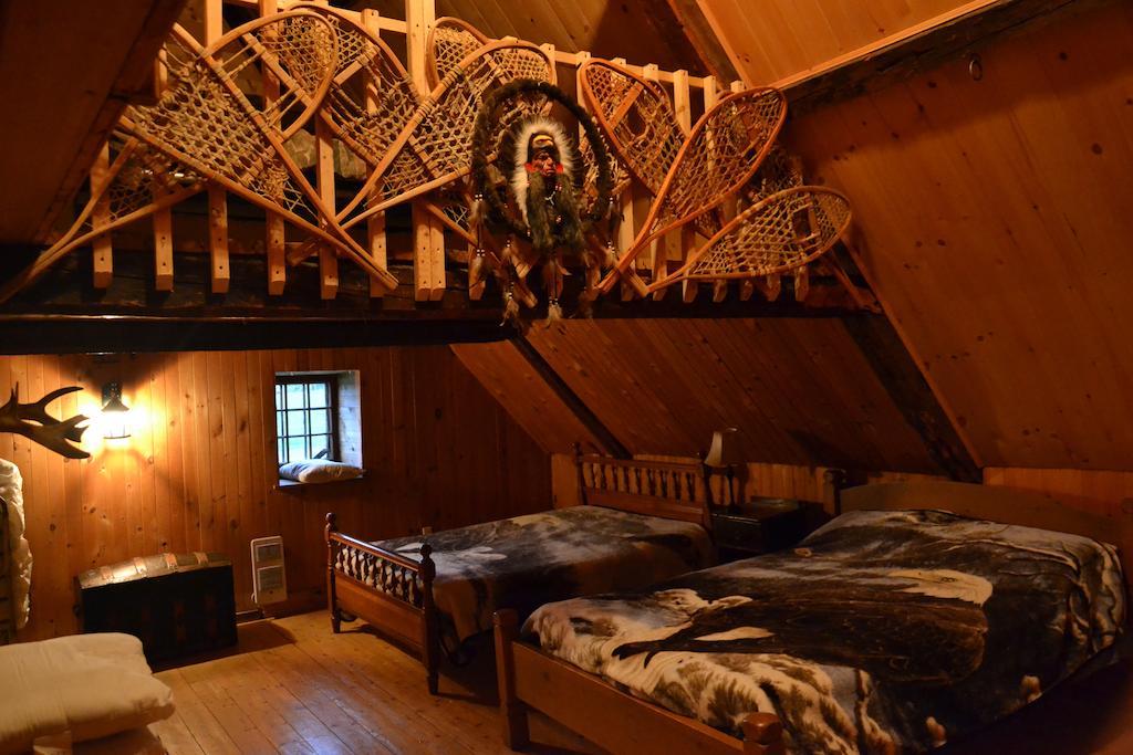 Auberge Le P'Tit Bonheur Saint-Laurent-de-l'ile d'Orleans Dış mekan fotoğraf